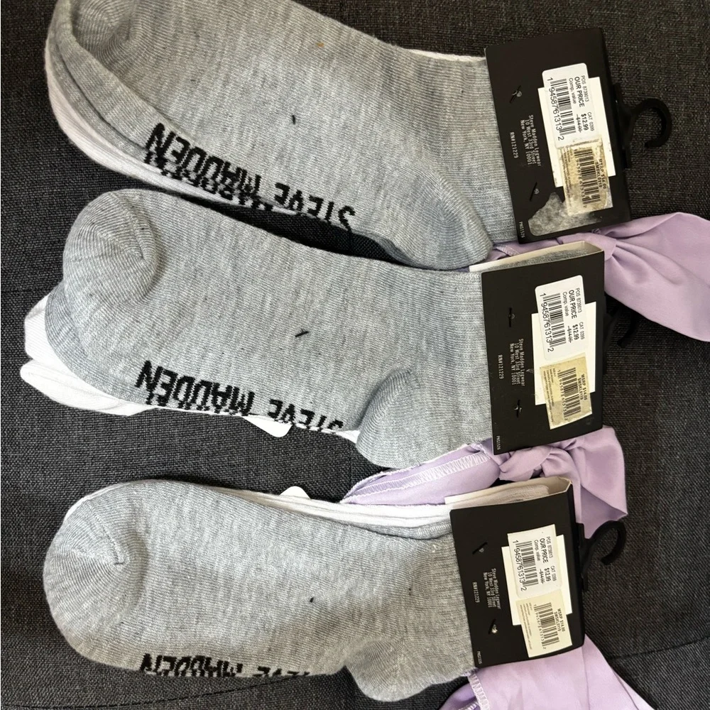 Steve Madden Women's Gray and Lavender Socks